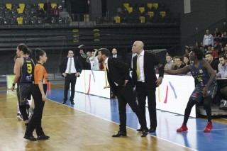 Probleme de arbitraj în meciul cu trofeul pe masă! Rodriguez: „N-am văzut niciodată așa ceva”